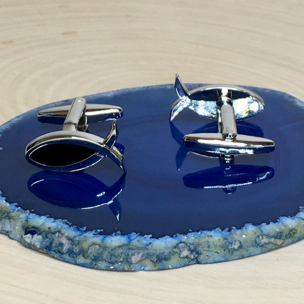 Fish Cufflinks Religious Silver with Black Enamel - Picture 6 of 8